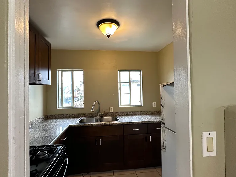 4434 Altadena Ave #4434 — Photo 2