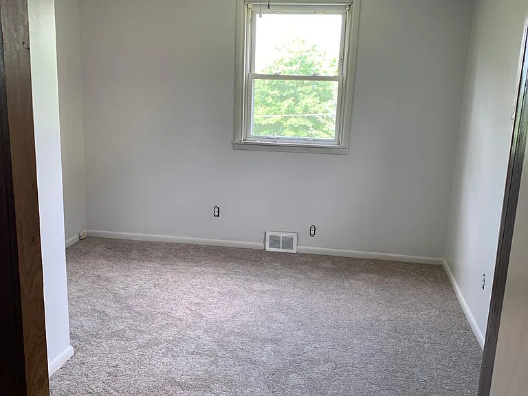 702 Fairview Ave — Photo 18