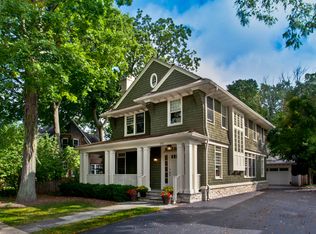 235 E Center Ave, Lake Bluff, IL 60044