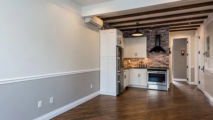 Rented by Nooklyn NYC LLC | media 34