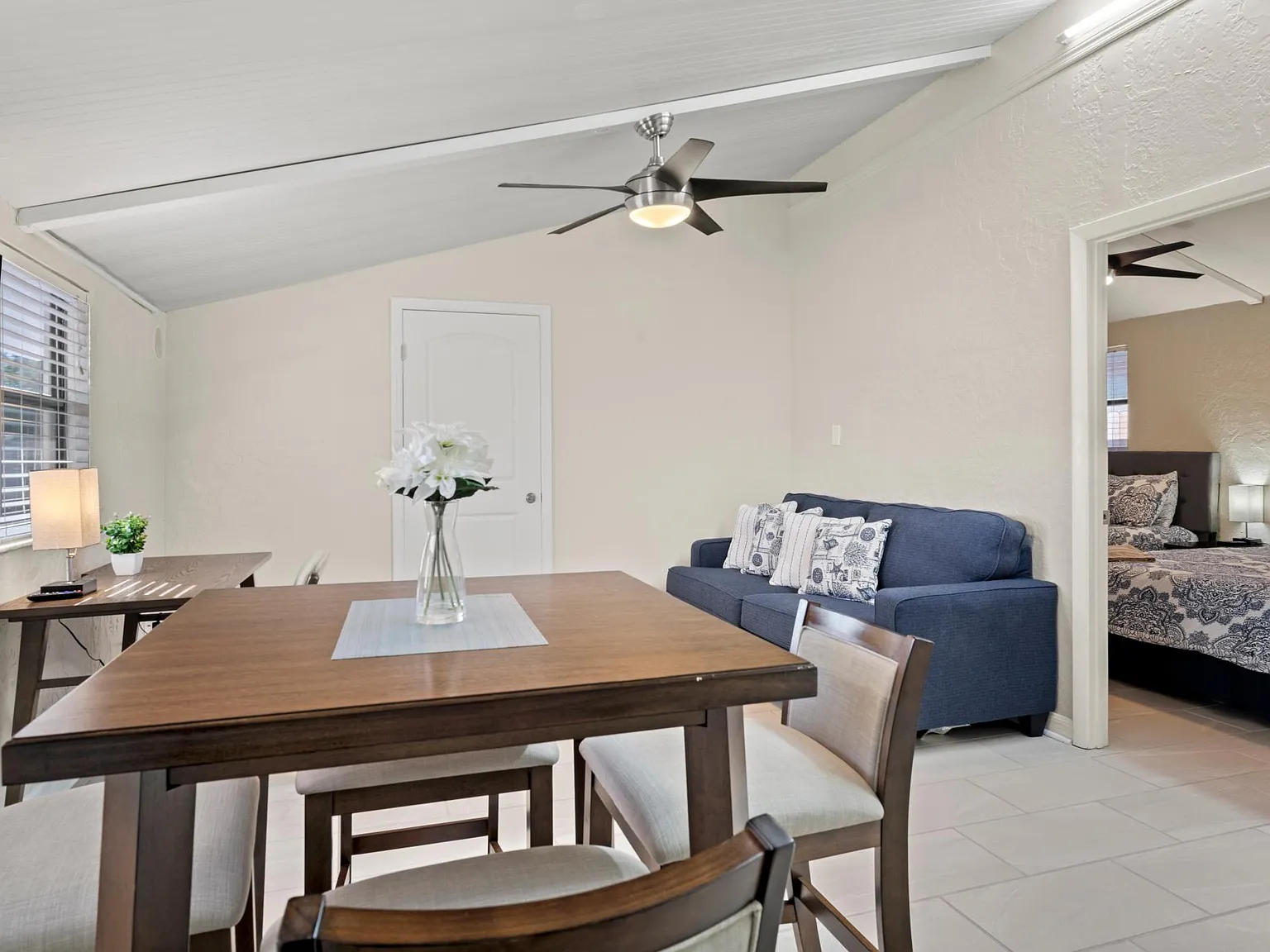 200 E Langsner St — Photo 4