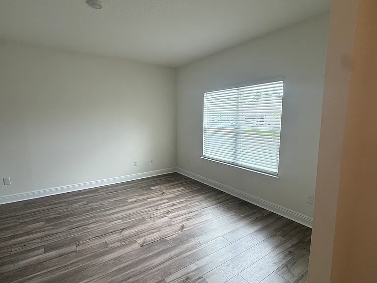 4725 Majestic Palm St — Photo 13