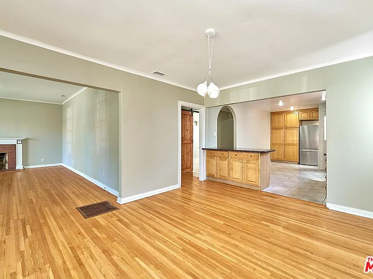 429 S Orange Dr — Photo 13