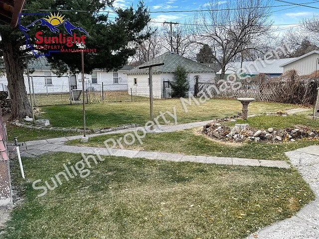 2 bed, 1.5 bath, 1120 sqft, $1,395 — Photo 3