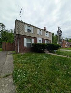 16500 Trinity St, Detroit, MI, 48219