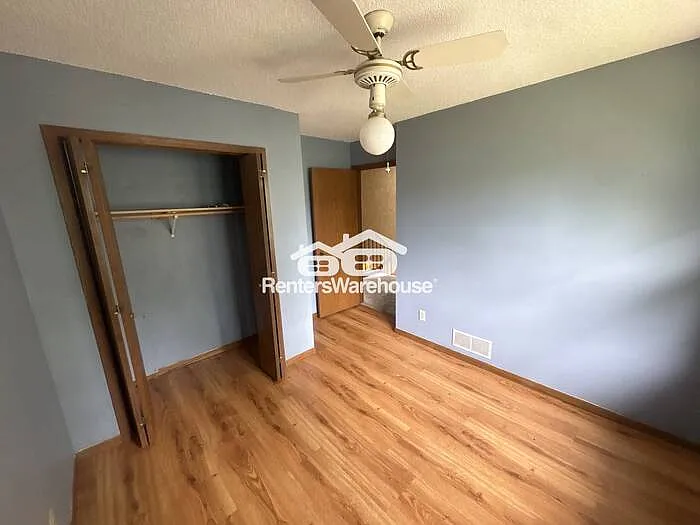 301 Kathy Ln NE — Photo 13