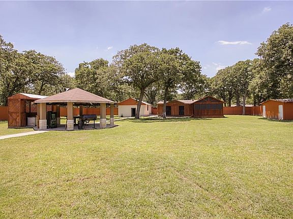 5th image of 658 Pleasant Hills Dr
