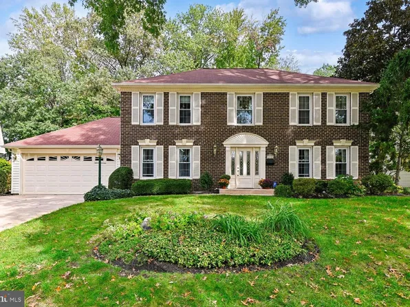 1730 Reynolds St, Crofton, MD 21114