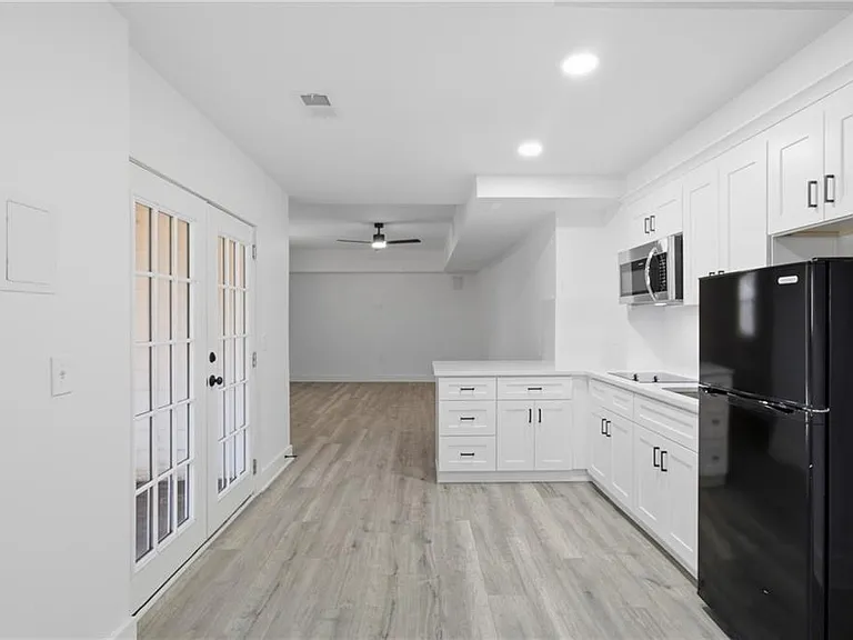 230 Pinebridge Ct — Photo 40