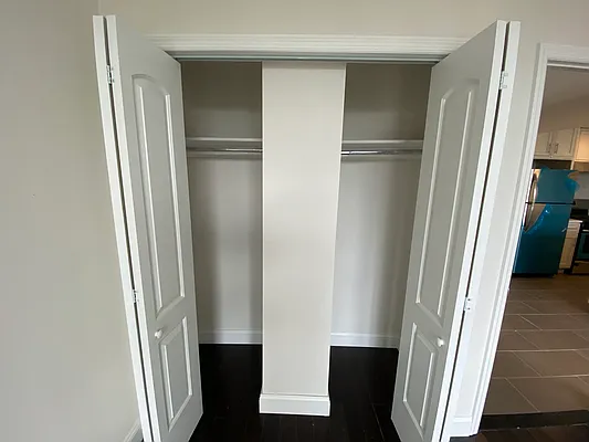 Rented by Nooklyn NYC LLC | media 32