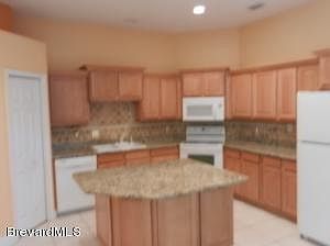 1st image of 517 Siena Ct