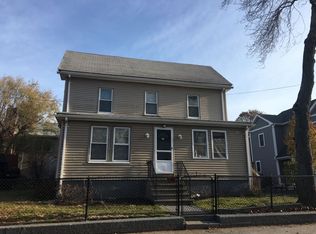 360 Hunnewell St, Needham, MA 02494