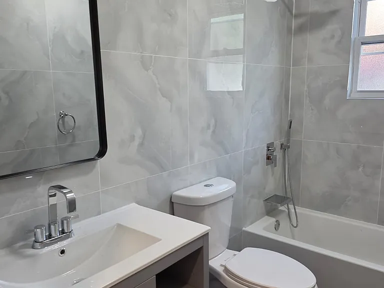 115-24 204th St #1 — Photo 11