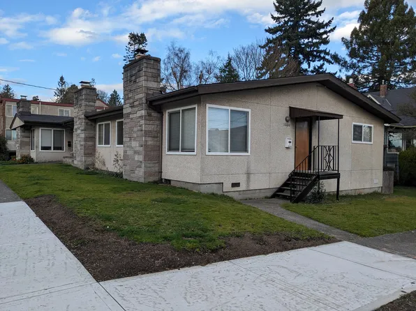 1000 N 49th St #1000, Seattle, WA 98103