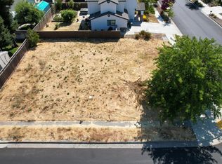 1411 Dogwood Dr, Santa Rosa, CA 95403