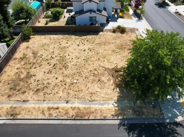 1411 Dogwood Drive, Santa Rosa, CA 95403