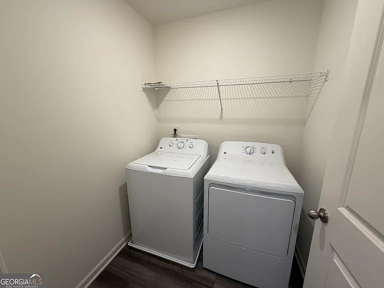 1205 Fagiolo St — Photo 13