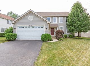 6549 Pine Hollow Rd, Carpentersville, IL 60110