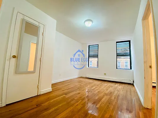 Rented by Blue Egg Realty Corp | media 8
