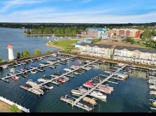 5230 Lakeshore Dr #75-C17, Sylvan Lake, AB T4S 1E8