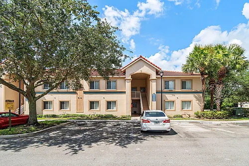 1161 Golden Lakes Blvd #1325 Photo 1