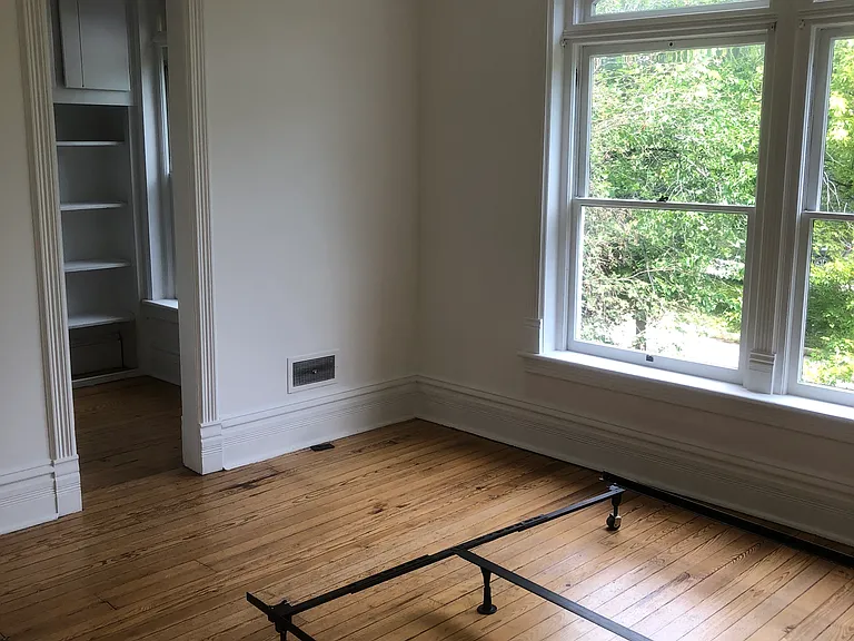 430 Mapleton Ave — Photo 54