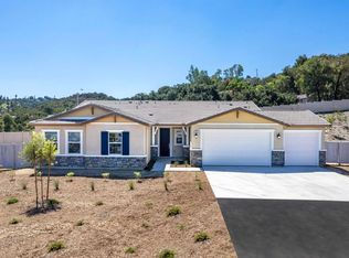 27967 Evergreen Way, Valley Center, CA 92082