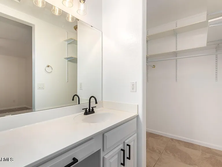 1766 E Bishop Pl — Photo 18