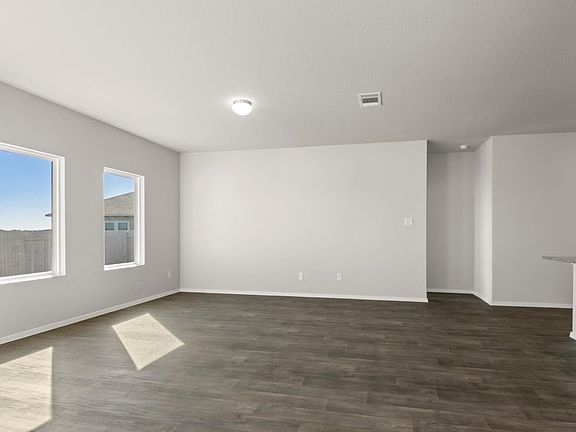 5th image of 3013 Poplar Bluff Rd