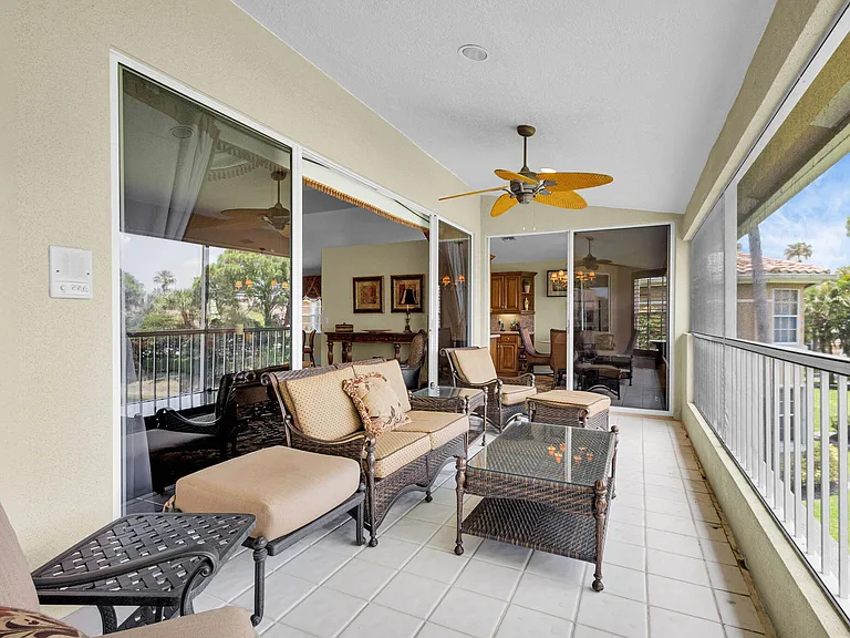 222 Legendary Cir — Photo 38
