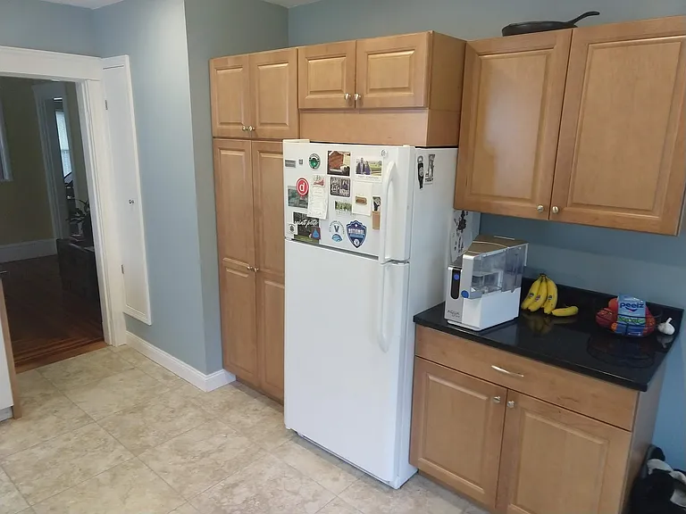 71 Simpson Ave #1 — Photo 3
