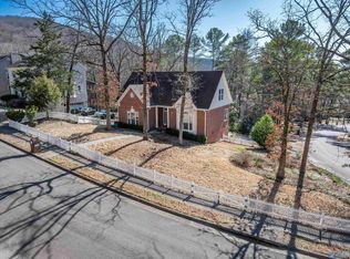 1800 Blevins Ridge Dr SE, Huntsville, AL 35802