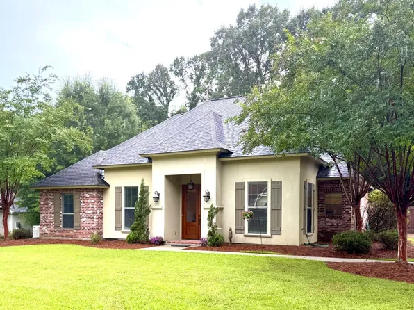 14 Fairway Dr, Natchez, MS 39120