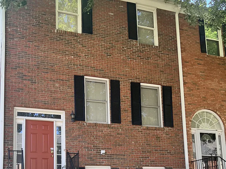 260 Manning Rd #66 — Photo 1