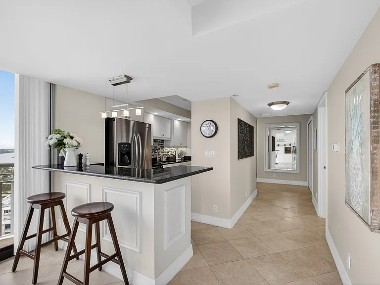 3000 N Ocean Dr — Photo 8