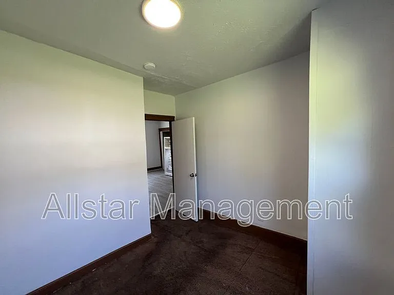 3611 E 116th St #LOWER — Photo 14