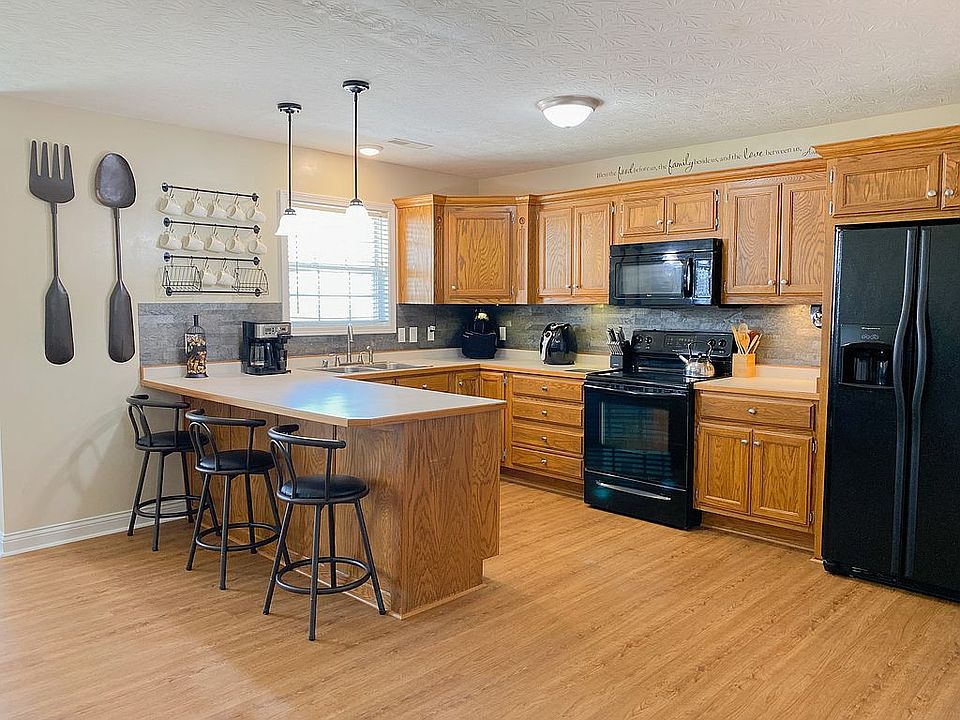 340 Creekwood Ave, Bowling Green, KY 42101 | Zillow