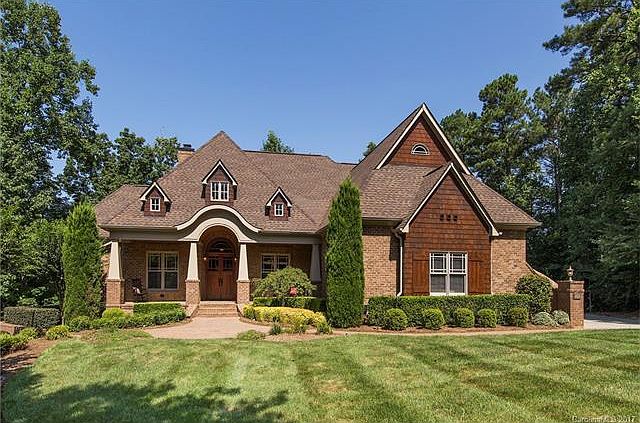 1st image of 2205 Metcalf Dr