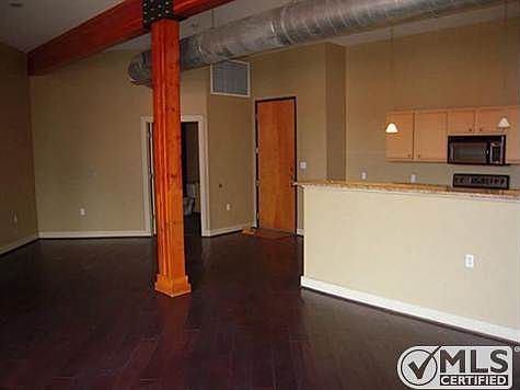 4th image of 2502 Live Oak St APT 321