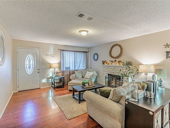 4th image of 40935 168th St E