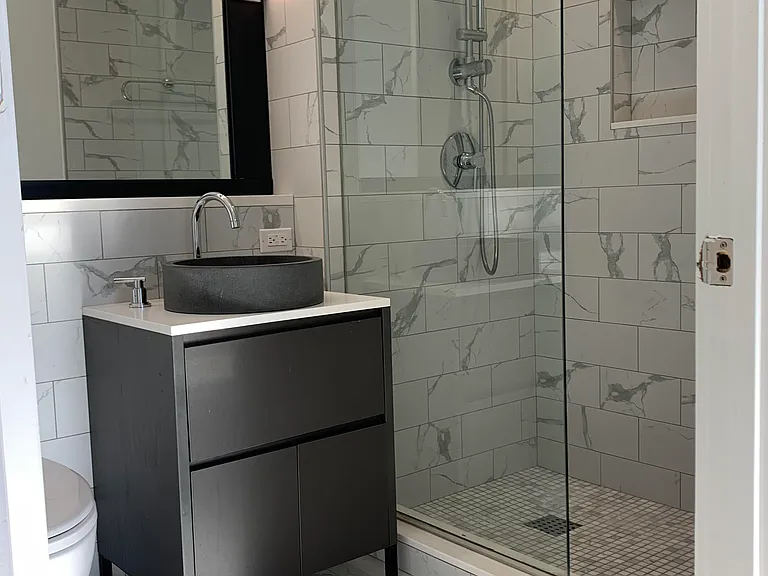 125 Parkside Ave #5E — Photo 9