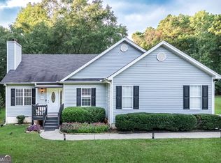 95 O'Tara Woods Dr, Newnan, GA 30263