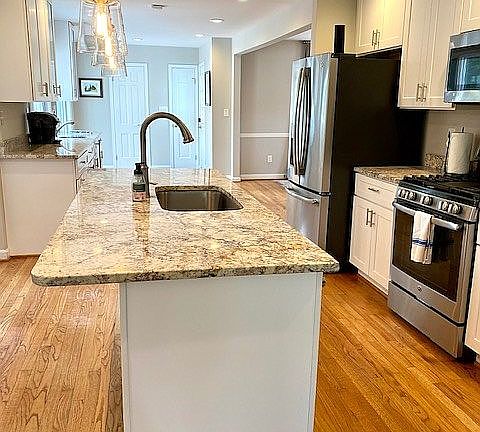 4th image of 485 Fairoak Dr