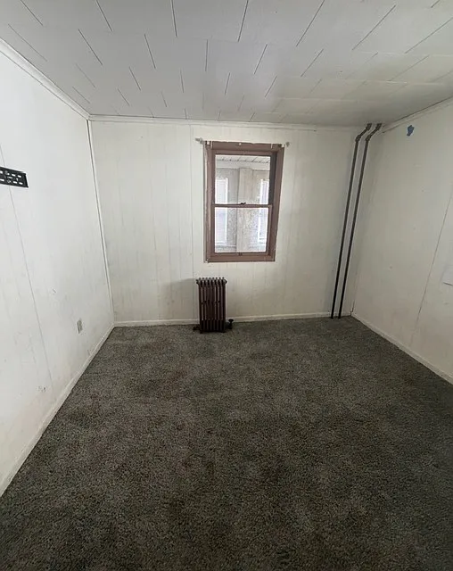 2 bed, $1,000 — Photo 4
