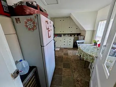 2 bed, 800 sqft, $1,600 — Photo 2