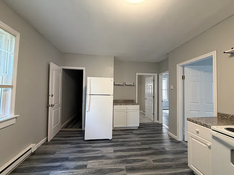 56 Vine St #1E — Photo 7