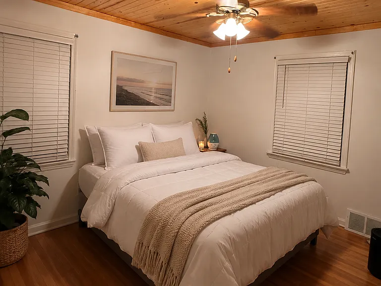659 Longfellow Dr — Photo 3