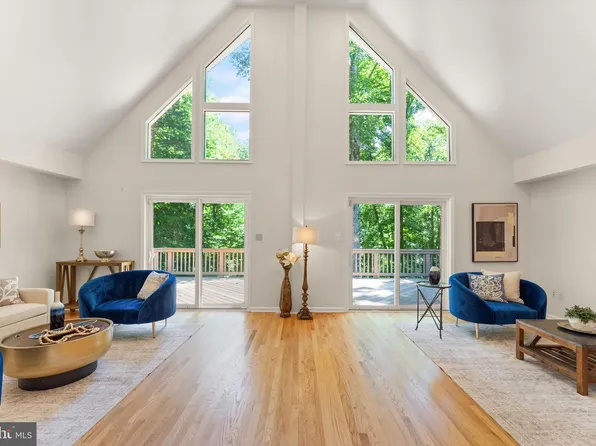 38620 Lime Kiln Rd, Leesburg, VA 20175