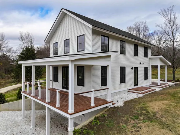 740 West Street, Cornwall, VT 05753