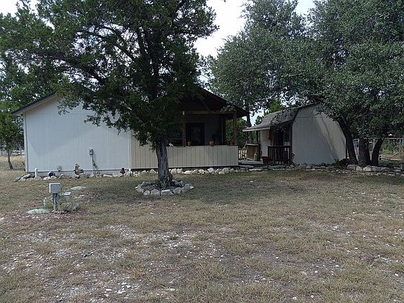 5th image of 685 Rolling Hills Dr
